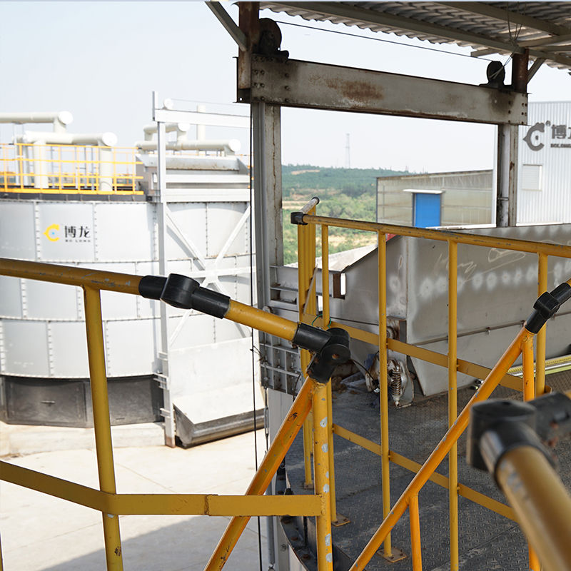 commercial composting system for chicken manure